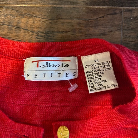 SOLD 100% Merino Wool Cardigan - Picture 2 of 2